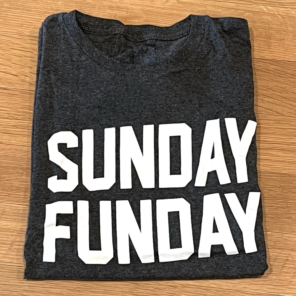 ❗️LAST CHANCE Sunday Funday Graphic Tee - Small